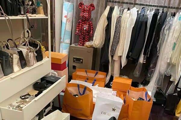 贡山县回收一线品牌衣服